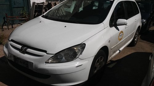 Dezmembrez Peugeot 307