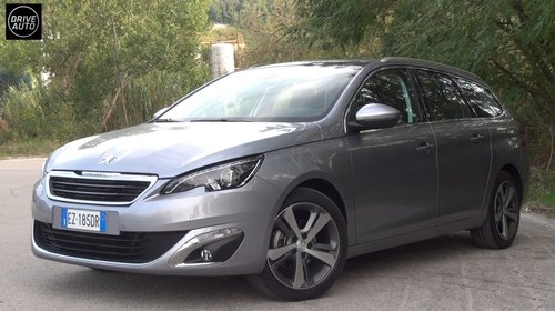 Dezmembrez PEUGEOT 308 2014