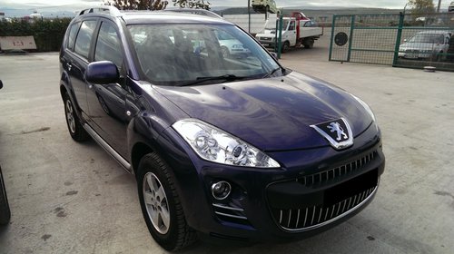 Dezmembrez Peugeot 4007 2.2hdi