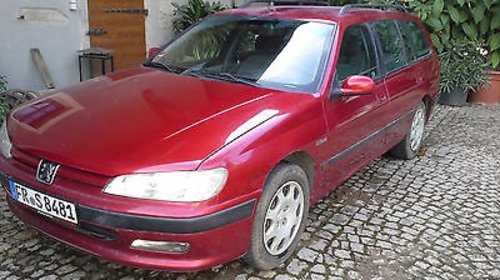 Dezmembrez Peugeot 406 an 1996-2004