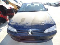 Dezmembrez Peugeot 406 BERLINA din 1998, 1.8 b