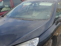 Dezmembrez Peugeot 407 1.6 hdi Negru