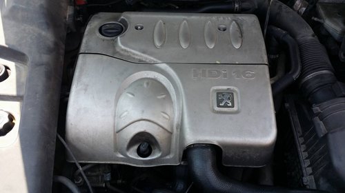 Dezmembrez peugeot 607 2.2 hdi