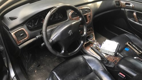 Dezmembrez Peugeot 607 2002 berlina 2.2