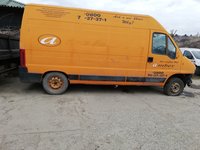 Dezmembrez Peugeot Boxer 2003 2,2 HDI