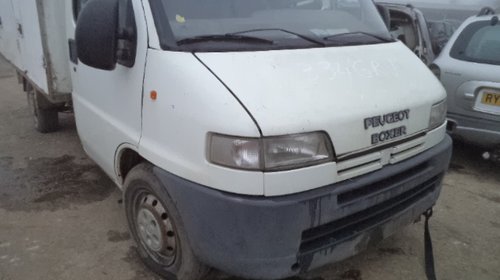 Dezmembrez Peugeot Boxer an 2001, motor 2446 cc, diesel