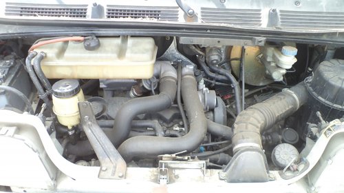 Dezmembrez Peugeot Boxer fabricatie 2001, motor 2179 cc, diesel
