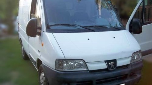 Dezmembrez Peugeot Boxer II 2.2 HDI an fab 20