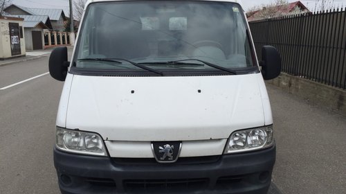 Dezmembrez Peugeot Boxer Jumper 2.2 HDI din 2004