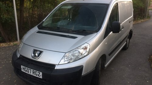 Dezmembrez Peugeot EXPERT 2007 VAN 1.6 HDI