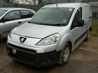 Dezmembrez Peugeot Partner, 1.6hdi