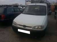 Dezmembrez Peugeot Partner an fabr. 2002, 1.9