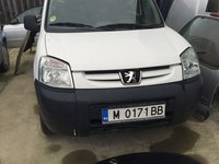 Dezmembrez peugeot partner din 2003 motor 1.9