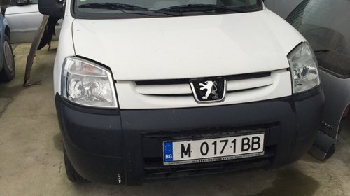 Dezmembrez peugeot partner din 2003 motor 1.9