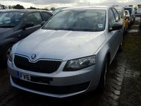 Dezmembrez piese motor 2.0tdi Skoda Octavia 3