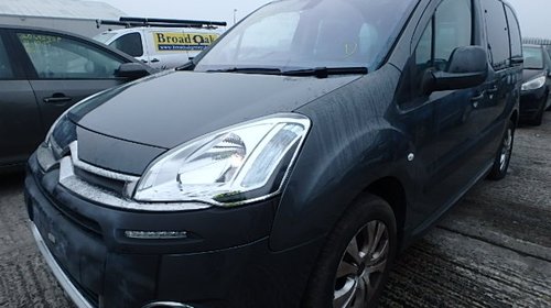 Dezmembrez piese motor Citroen Berlingo, 1.6h