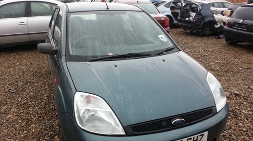 Dezmembrez piese pentru Ford Fiesta 1.4