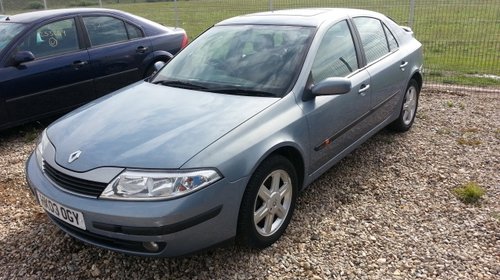 Dezmembrez piese pentru Renault Laguna 1.9