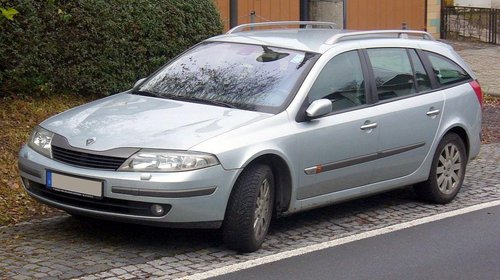 Dezmembrez piese Renault Laguna 2 1.9 dci