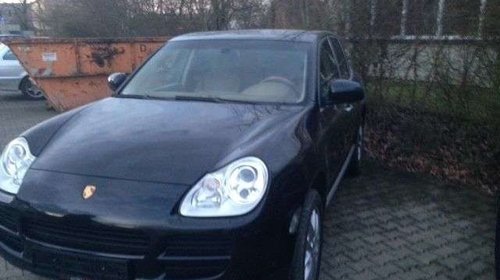 Dezmembrez Porsche Cayenne 2004 3.2 Benzina