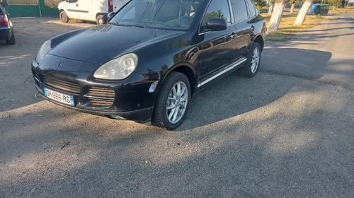 Dezmembrez Porsche Cayenne 4.5V ,an 2004