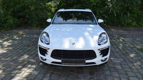 Dezmembrez Porsche Macan