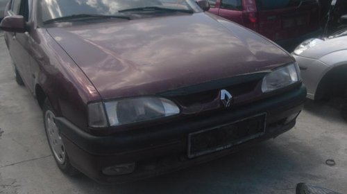 Dezmembrez Renault 19, an 1994, 1.8 benzina
