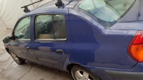Dezmembrez Renault Clio 1.4 benzina Albastra