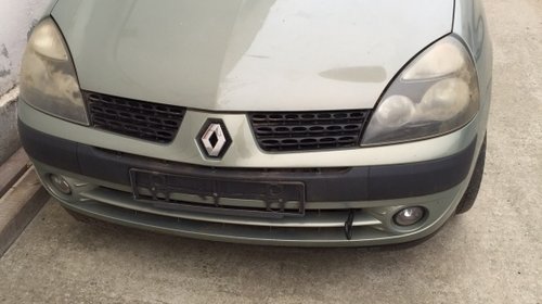 Dezmembrez Renault Clio 1.4 benzina an 2001 tip motor K4J-C7