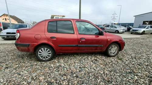Dezmembrez Renault Clio 1.5 dci an 2008