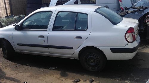 Dezmembrez renault clio 1. 5 dci euro 3 2004