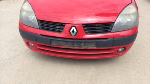 Dezmembrez Renault Clio 1.5 diesel an 2005