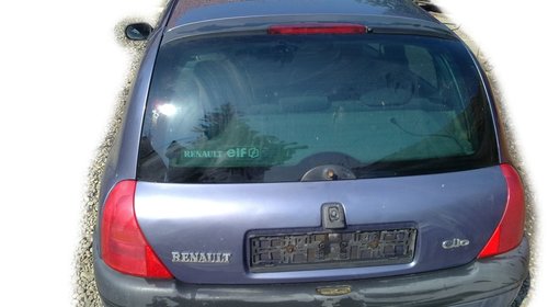 Dezmembrez RENAULT CLIO 2. 1.2 benzina 2000