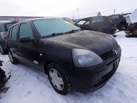 Dezmembrez Renault Clio 2 din 2003