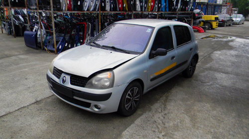 Dezmembrez Renault CLIO 2 / SYMBOL 1 1998 - 2