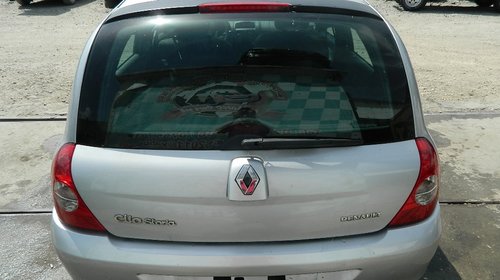 Dezmembrez Renault Clio , 2001-2005
