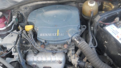 Dezmembrez Renault Clio 2002 berlina 1.4
