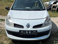 Dezmembrez Renault Clio 3 1.5 dci 2006 EURO 4