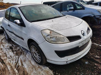 Dezmembrez Renault Clio 3 1.5 dci 2006