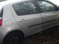 Dezmembrez Renault Clio 3 1.5 dci