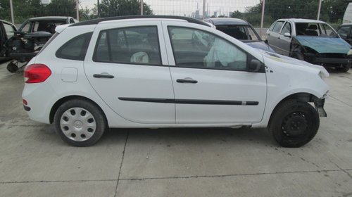 Dezmembrez renault clio 3 break 1.5 dci e4 di