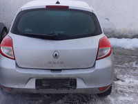 Dezmembrez Renault Clio 3 din 2010