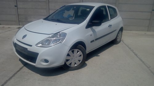 Dezmembrez Renault Clio 3 Facelift 2010