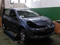 Dezmembrez renault clio 3 motor 1,6 16v