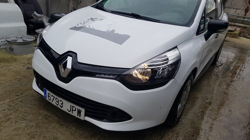 Dezmembrez Renault Clio 4