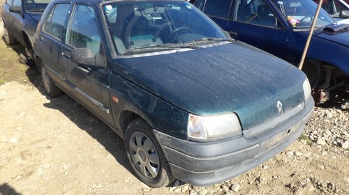 Dezmembrez Renault Clio 96 1,2