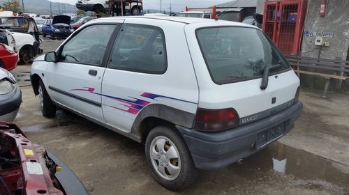 Dezmembrez Renault Clio, an 1992, 2 usi, 1.4 benzina, cutie automata