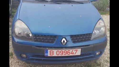 Dezmembrez Renault Clio An 2002-