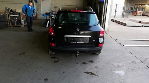 Dezmembrez Renault Clio an 2009