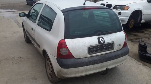 Dezmembrez renault clio an fabr 2005 1,5 dci